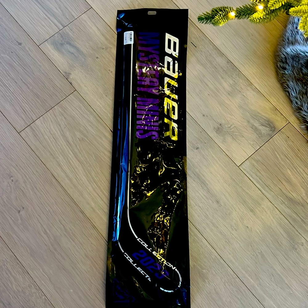 Bauer Mystery Mini stick (right handed) New Sealed